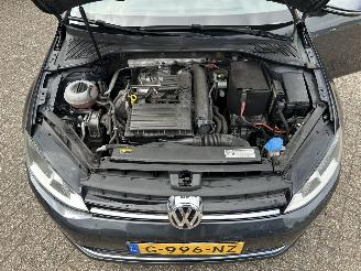 Volkswagen Golf 1.2 TSI Trendline Allstar 5drs picture 32