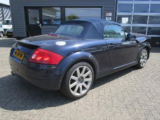 skadebil auto Audi TT Roadster 1.8 5V Turbo 2002/4