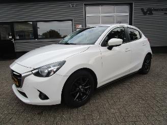 skadebil auto Mazda 2 1.5 Skyactiv-G 5drs 2015/9
