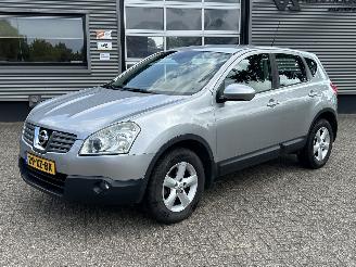 Damaged car Nissan Qashqai 2.0 Tekna 2007/11
