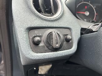 Ford Fiesta 1.25 Limited picture 17
