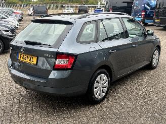 Skoda Fabia 1.0 Ambition picture 5