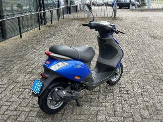 Piaggio  Zip 50 4T picture 5