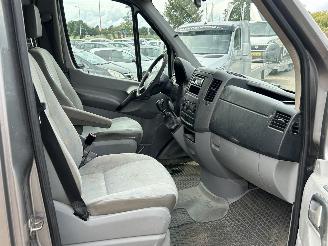 Volkswagen Crafter 35 2.5 TDI L2H2 picture 11