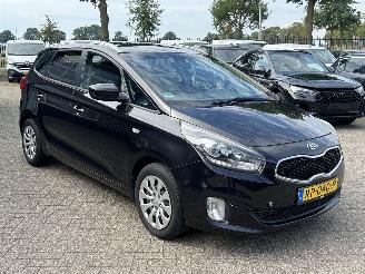 Kia Carens 1.6 DGi Comfort Pack picture 7