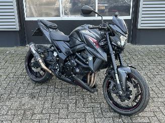 krockskadad bil motor Suzuki  GSX S750ZA 2018/4