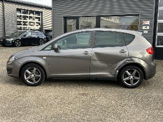 Seat Altea 1.6 TDI Ecomotive I-Tech Automaat picture 2