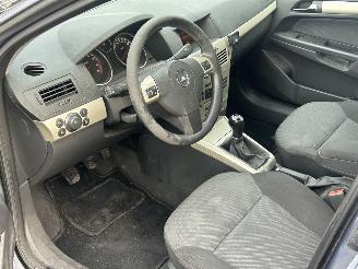Opel Astra 1.4 Temptation picture 9