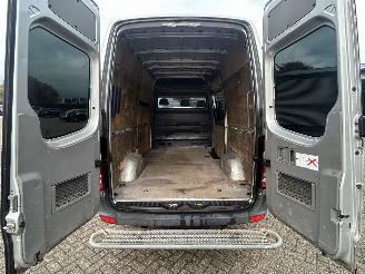 Mercedes Sprinter 215 2.2 CDI picture 11