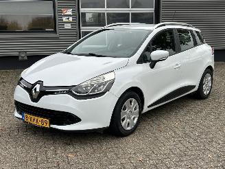 Voiture accidenté Renault Clio 1.5 dCi ECO Expression BTW-auto 2014/8