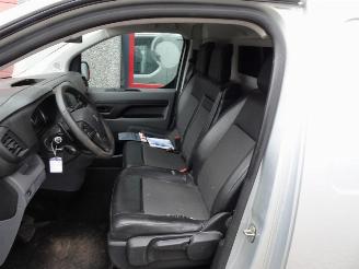 Peugeot Expert 227S 2.0 BlueHDI 180 Premium Pack 3 zits picture 9