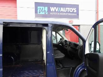 Peugeot Boxer 330 2.2 BlueHDi 120 L1H1 Premium 3 zits airco picture 10