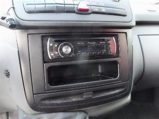 Mercedes Vito 109 CDI 320 Amigo 3 zits airco picture 9