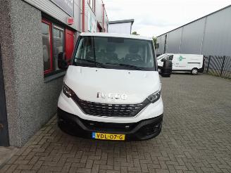 Iveco Daily 35S16V 2.3 352 H1-l2 hi matic 3500 kg trekgewicht 3 zits navi camera picture 16