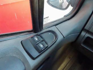 Iveco Daily 35S13 D 375 7 pers dc picture 12