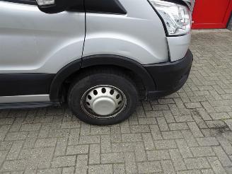 Ford Transit 470 2.0 TDCI L5H1 Trend RWD 520 M BAK LENGTHE airco picture 16