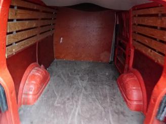 Volkswagen Transporter 2.0 TDI L1H1 T800 Baseline DC Budgetline picture 14