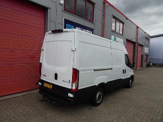 Iveco Daily 35S15V 2.3 352 H3 L 3 zits airco 3500kg ahk picture 3
