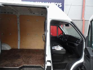 Iveco Daily 35S15V 2.3 352 H3 L 3 zits airco 3500kg ahk picture 25