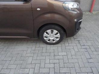 Peugeot Expert 231C 2.0 BlueHDI 120 Premium Pack 3 zits airco picture 19