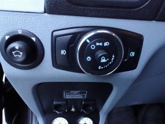 Ford Transit 350 2.2 TDCI L4H1 Ambiente picture 18