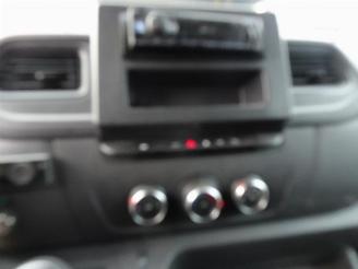 Renault Master T35 2.3 dCi 135 L2H2 Comfort 117276 km ! met inrichting picture 8