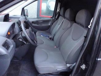 Peugeot Expert 229 2.0 HDI L2H1 Navteq 2 171299 km !!!!!! airco 3 zitter picture 8