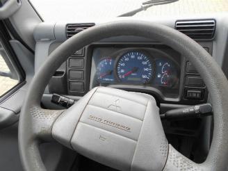 Mitsubishi Canter fuso 3C13 3.0 DI 385 bakwagen airco let op motor defect!!!!!!!!!!! picture 23