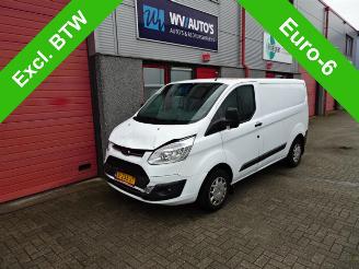 Schade bestelwagen Ford Transit Custom 270 2.0 TDCI L1H1 Trend airco 152328 km !!!!!! 2017/10