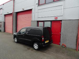 Peugeot Partner 120 1.6 HDI L1 XR Profit + picture 2