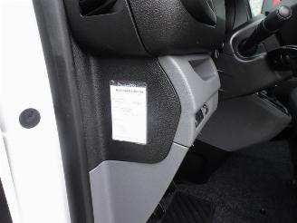 Peugeot Expert 231L 2.0 BlueHDI 120 DC Premium 6 pers airco picture 27