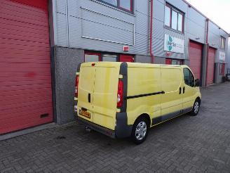 Renault Trafic 2.0 dCi T29 L2H1 airco picture 3