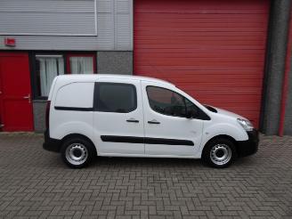 Peugeot Partner 120 1.6 BlueHDi 100 L1 Premium S&S airco picture 12