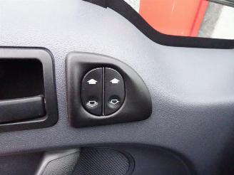 Ford Transit Connect T200S 1.8 TDCi Ambiente 48445 km top staat !!!!!!! picture 17