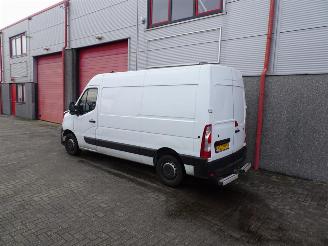 Renault Master T35 2.3 dCi 135 L2H2 Comfort 117276 km ! met inrichting picture 2