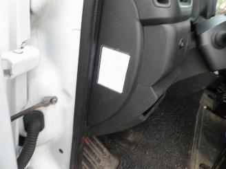 Renault Master T35 2.3 dCi 135 L2H2 Comfort 117276 km ! met inrichting picture 26