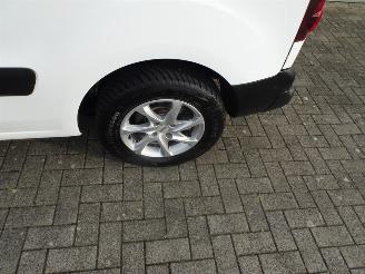 Citroën Berlingo 1.6 BlueHDI 100 Business Economy S&S automaat airco 77928 km !!!!!!! picture 26