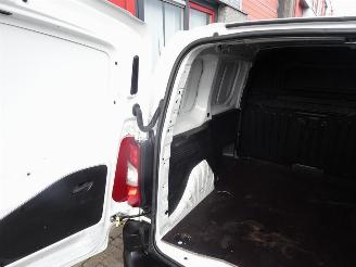 Citroën Berlingo 1.5 BlueHDi 100 S&S L1 airco pdc airco picture 22