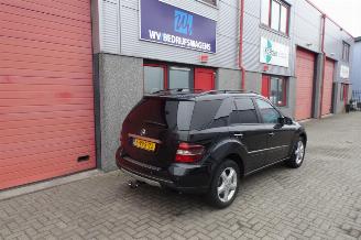 Mercedes M-klasse 320 CDI 4 matic airco navi lkw / van 3500 kg trekhaakgewicht picture 3
