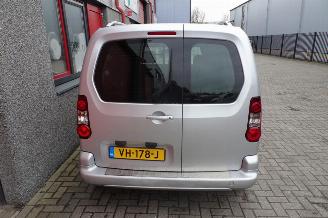 Citroën Berlingo 1.6 e-HDI 500 Club Economy 3 zits clima navi picture 20