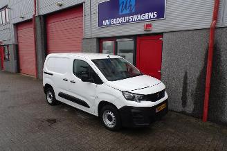 Peugeot Partner 1.5 BlueHDI Pro airco picture 4