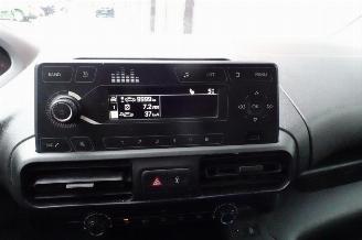 Peugeot Partner 1.5 BlueHDI Pro airco picture 18