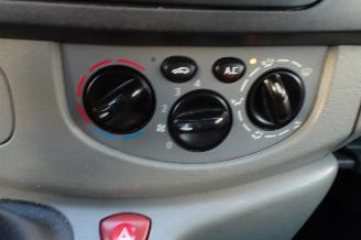 Opel Vivaro 2.0 CDTI L1H1 konvekta koelwagen 3 zits airco picture 14