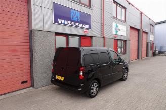 Citroën Berlingo 1.6 BlueHDI 75 Business 3 zits navi airco picture 4