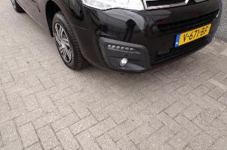 Citroën Berlingo 1.6 BlueHDI 75 Business 3 zits navi airco picture 20