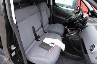 Citroën Berlingo 1.6 BlueHDI 75 Business 3 zits navi airco picture 2