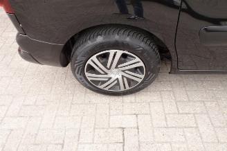 Citroën Berlingo 1.6 BlueHDI 75 Business 3 zits navi airco picture 23