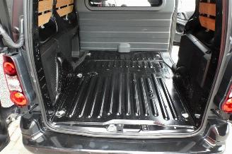 Citroën Berlingo 1.6 BlueHDI 75 Business 3 zits navi airco picture 18