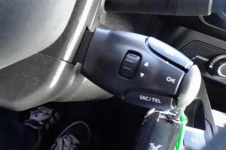 Peugeot Partner 1.5 BlueHDI Premium met achterklep airco picture 23