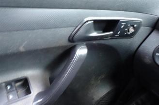 Volkswagen Caddy 2.0 TDI 4Motion airco picture 20